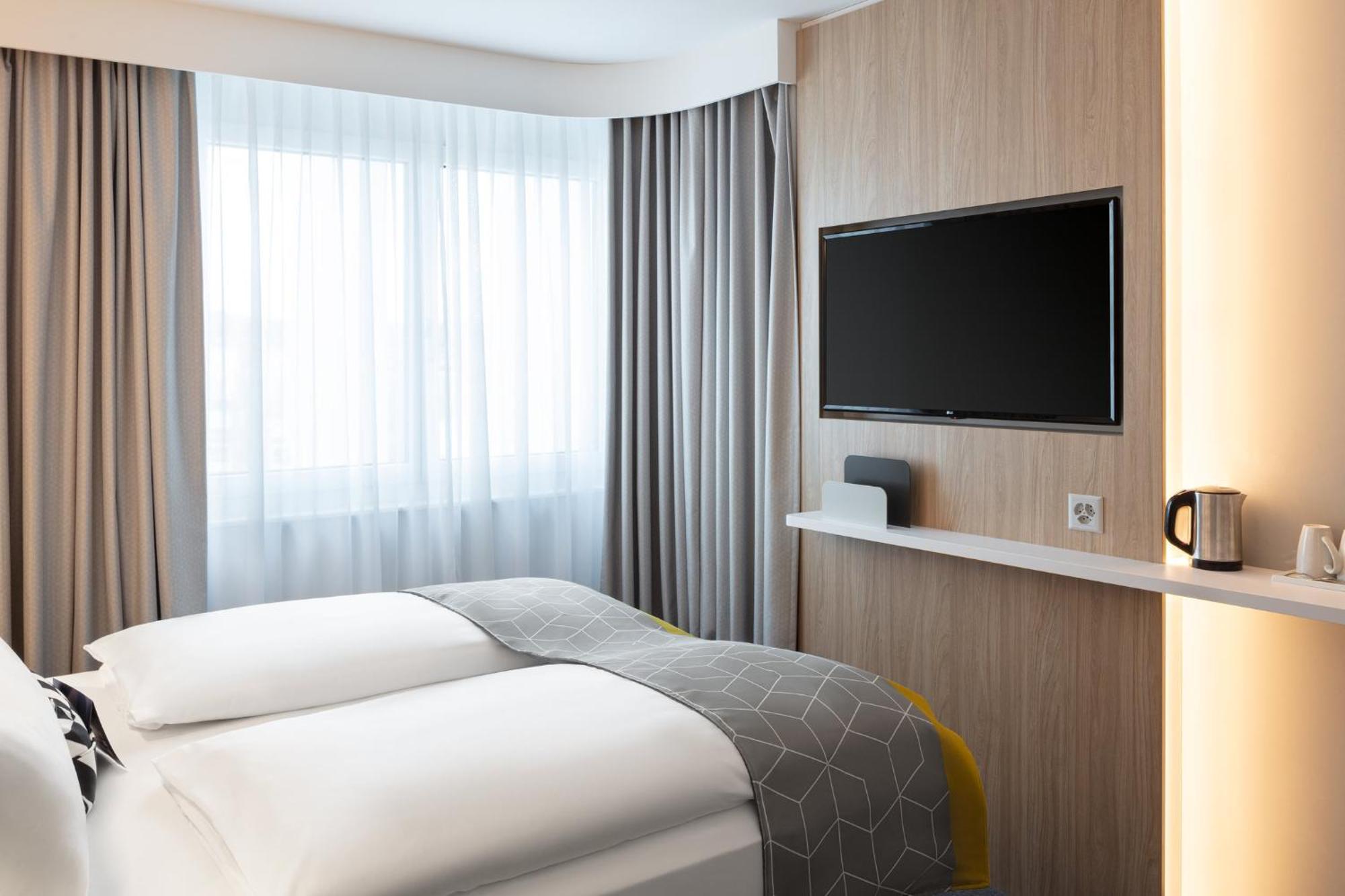 Express - - Oftringen By Ihg 3*